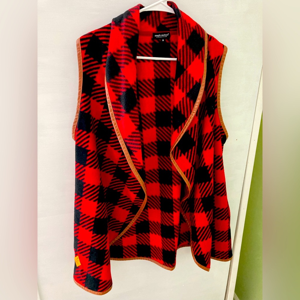 Simply Southern sleeveless lightweight jacket